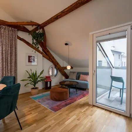 Apartment Schoenes Loft Im Historischen Viertel *